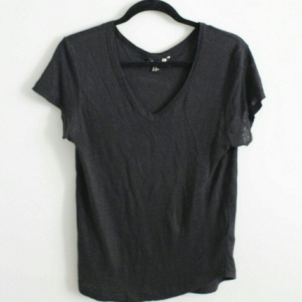 Dark gray linen v- neck